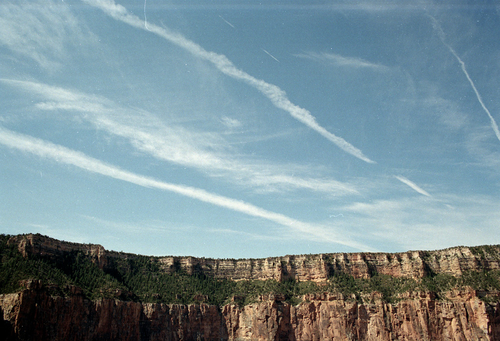 Canyon Edge and Contrails