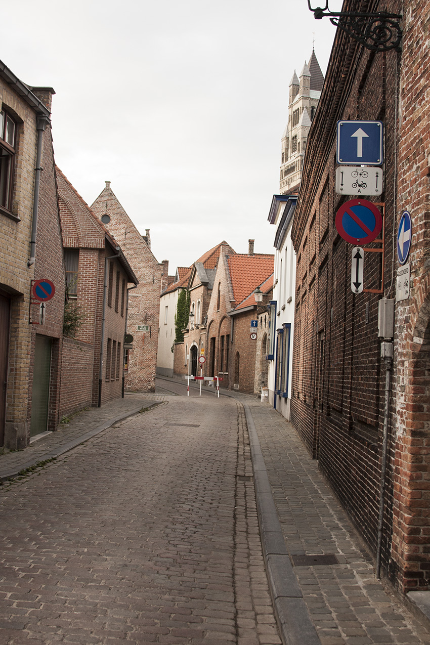 Closed Bruges Street